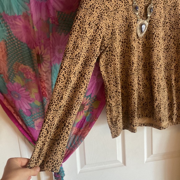 Organic cotton, Lord and Taylor, leopard print, long sleeve stretch top size xl - Picture 4 of 6